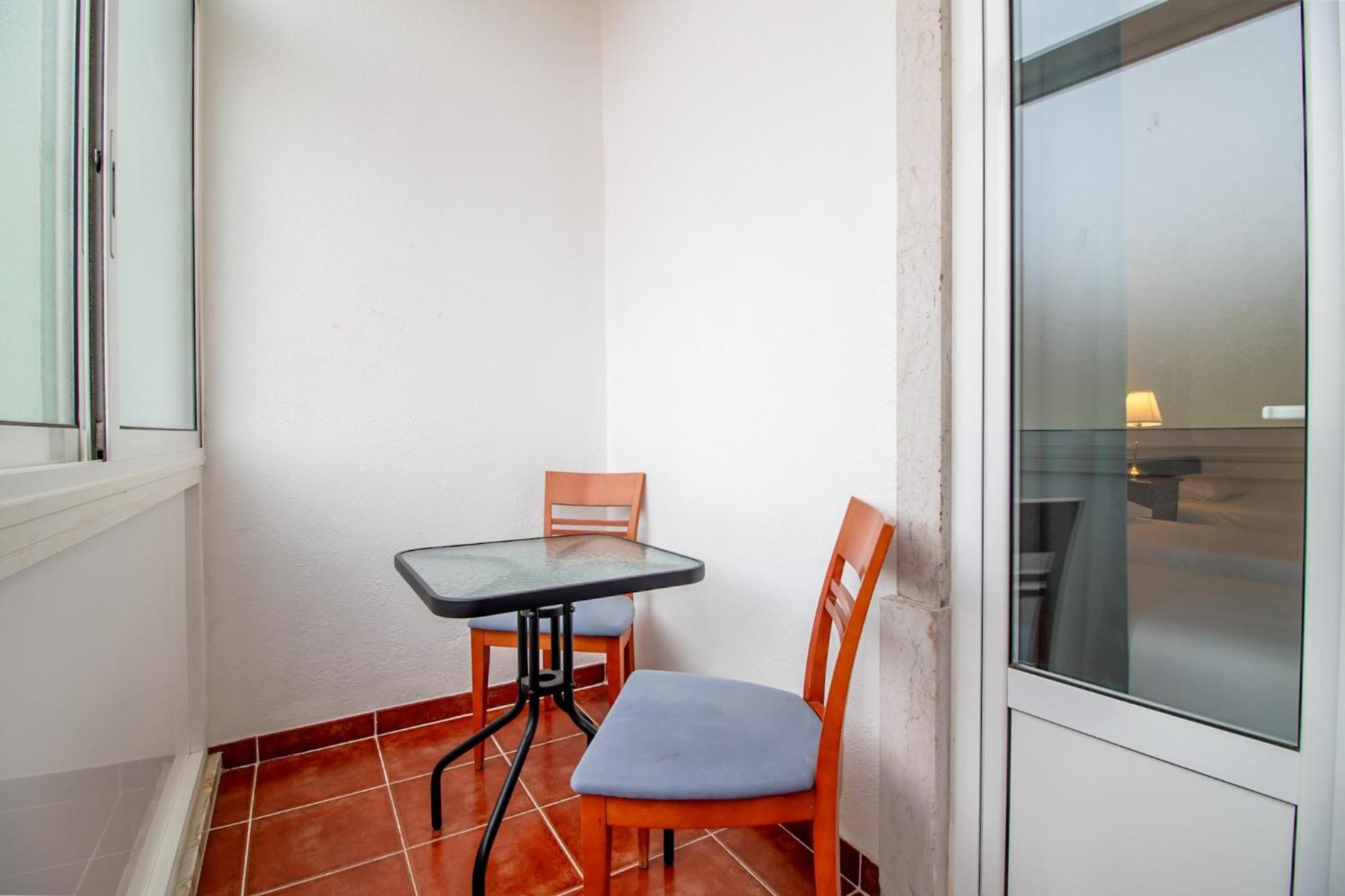 Отель Arroios - Third Floor Лиссабон Экстерьер фото