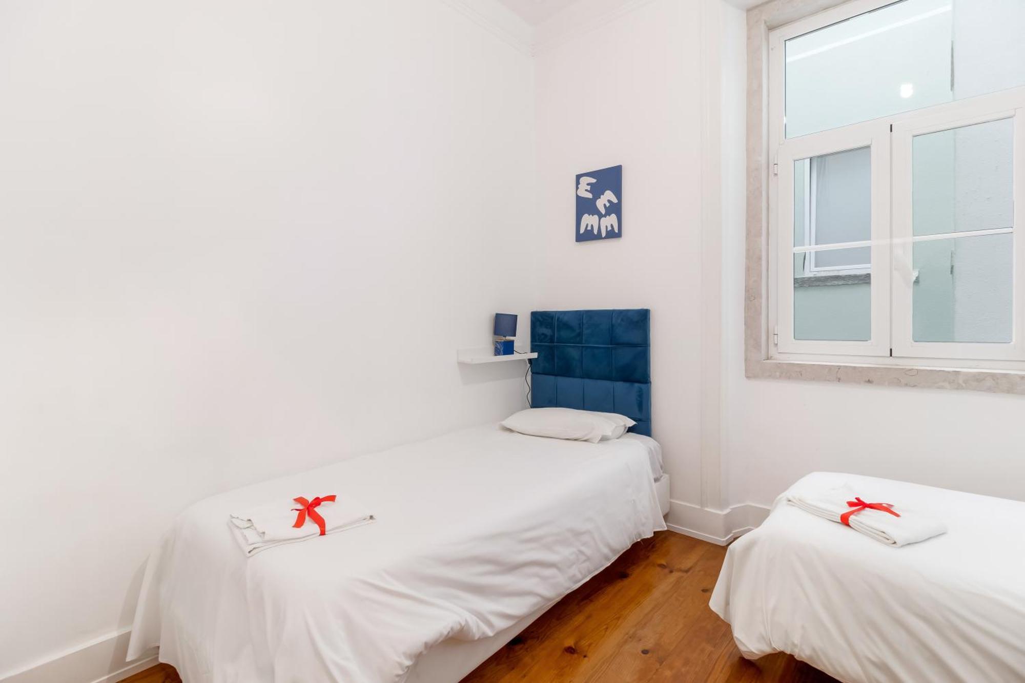 Отель Arroios - Third Floor Лиссабон Экстерьер фото