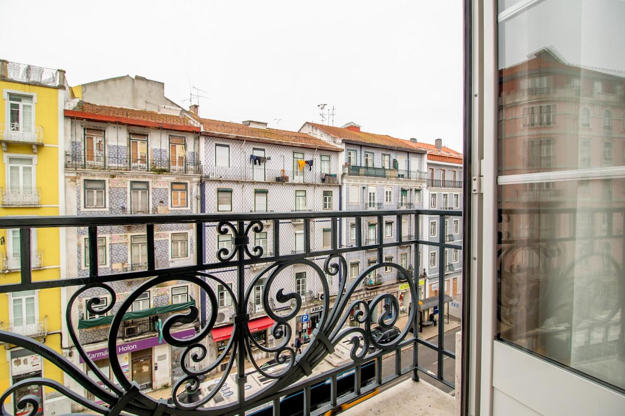 Отель Arroios - Third Floor Лиссабон Экстерьер фото