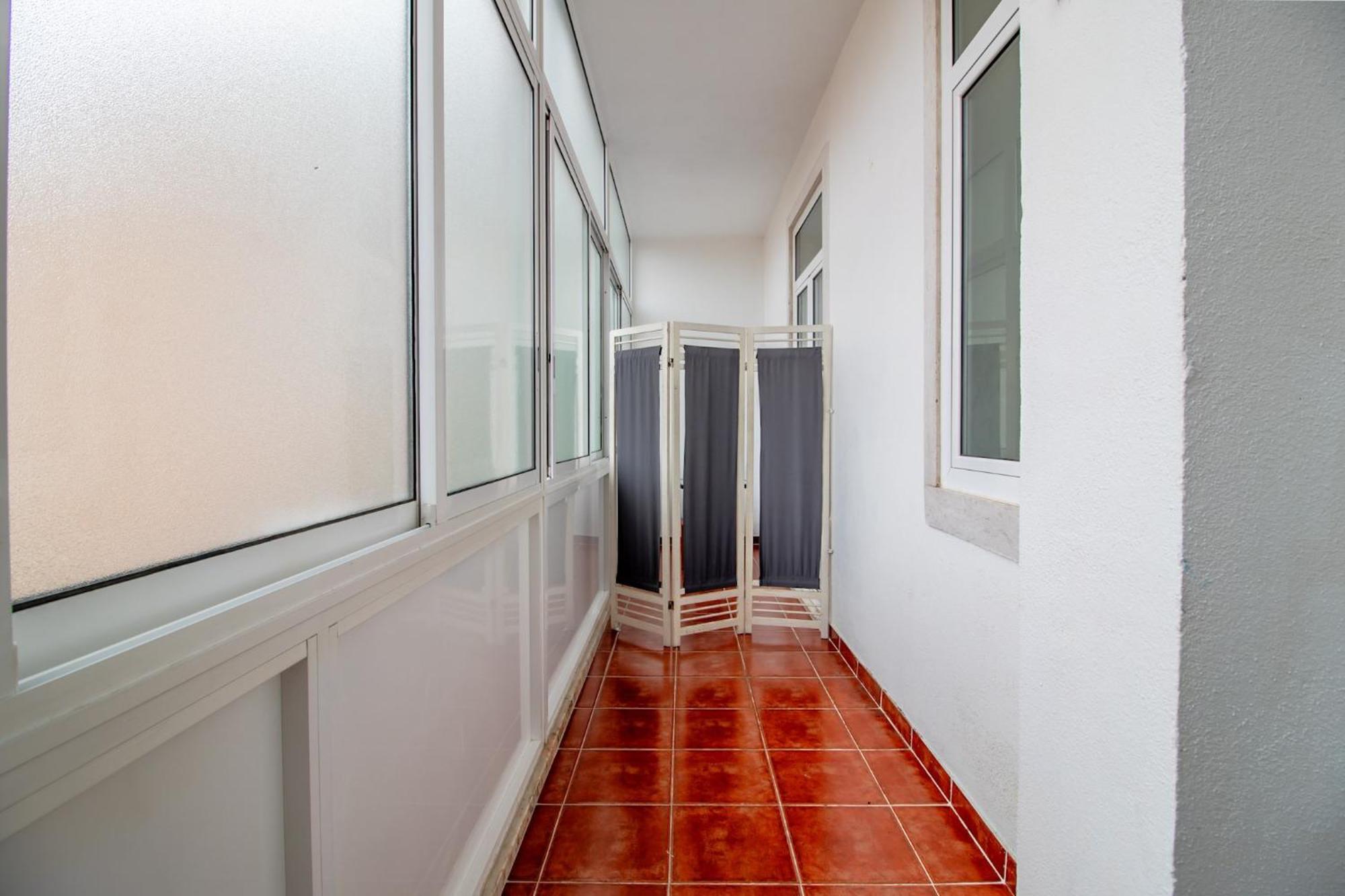 Отель Arroios - Third Floor Лиссабон Экстерьер фото